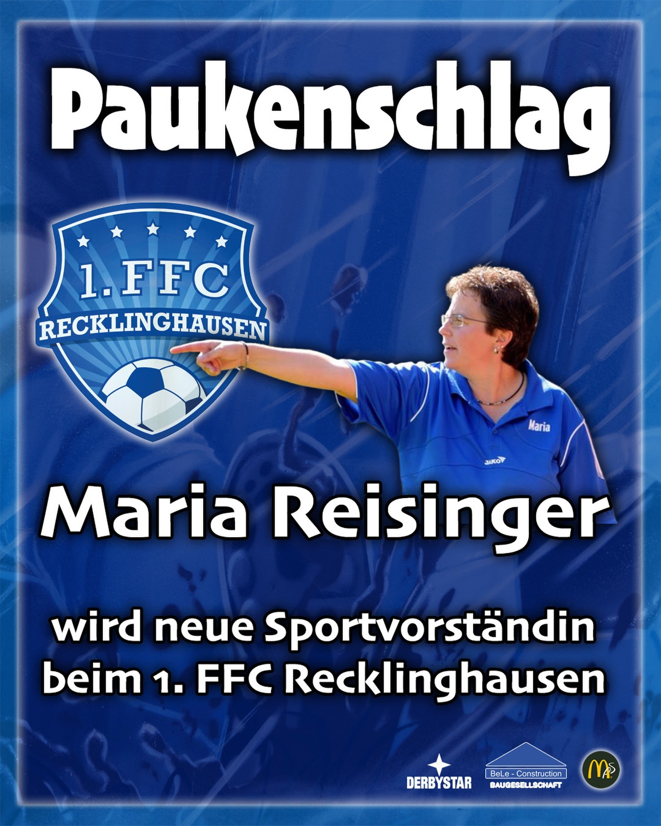 🔝 𝙋𝙖𝙪𝙠𝙚𝙣𝙨𝙘𝙝𝙡𝙖𝙜 im Frauenfußball 💙🤍

Der 1. FFC Recklinghausen gewinnt mit 𝙈𝙖𝙧𝙞𝙖 𝙍𝙚𝙞𝙨𝙞𝙣𝙜𝙚𝙧 eine der prägenden #Persönlichkeiten des Frauen- und Mädchenfußballs in Meppen und im norddeutschen Raum, die zuvor auch beim Fußballverband Niedersachsen tätig war und dort maßgebliche #Impulse setzen konnte.

Reisinger war bis zu ihrem freiwilligen Ausscheiden im Sommer 2025 das Gesicht des Frauenfußballs beim SV Meppen. Über Jahre hinweg prägte sie in unterschiedlichen Funktionen die sportliche Ausrichtung, entwickelte Strukturen weiter und trieb die Professionalisierung entscheidend voran. Ein besonderer Fokus lag dabei auch auf dem nachhaltigen Aufbau im Nachwuchs- und Mädchenbereich. Ihre Arbeit war eng verbunden mit dem kontinuierlichen
sportlichen Aufstieg, der schließlich im Erreichen der 1. Frauenfußball-Bundesliga seinen Höhepunkt fand.

In #Recklinghausen wartet nun die nächste große Aufgabe. Kurzfristig wird Reisinger den sportlichen Leiter Ali Demirönal sowie das Trainerteam um Björn Sobotzki und Claudius Glania in der laufenden Regionalliga-Saison begleiten, um die Mannschaft stabil durch die entscheidende Phase zu führen und einen erfolgreichen Saisonabschluss zu sichern.

Gleichzeitig richtet sich der Blick bereits nach vorne: #Gemeinsam mit den Verantwortlichen wird sie eine schlagkräftige Mannschaft für die kommende Saison formen. Ziel ist es, beim Start der ab der Saison 2027/28 neu geschaffenen 3. Bundesliga der Frauen sofort dabei zu sein – ein ambitioniertes Projekt, das konsequente Planung und sportliche Qualität vereint.

Darüber hinaus wird Reisinger perspektivisch die konzeptionelle Weiterentwicklung des Gesamtvereins begleiten. Im #Fokus stehen dabei der Aufbau nachhaltiger Strukturen sowie die
langfristige Stärkung des Vereins im Frauen- und Mädchenfußball.

Mit dieser Personalie setzt der 1. FFC Recklinghausen ein starkes Signal für Aufbruch, Ambition und eine klare sportliche Zukunft.

🤝 Willkommen Maria beim FFC 💙🤍